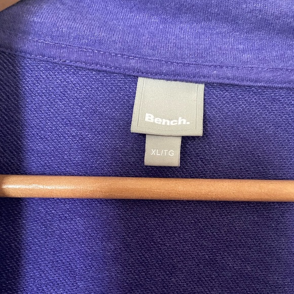 💜BENCH 💜purple sweater with finger holes. Scooped neck . - Picture 9 of 10